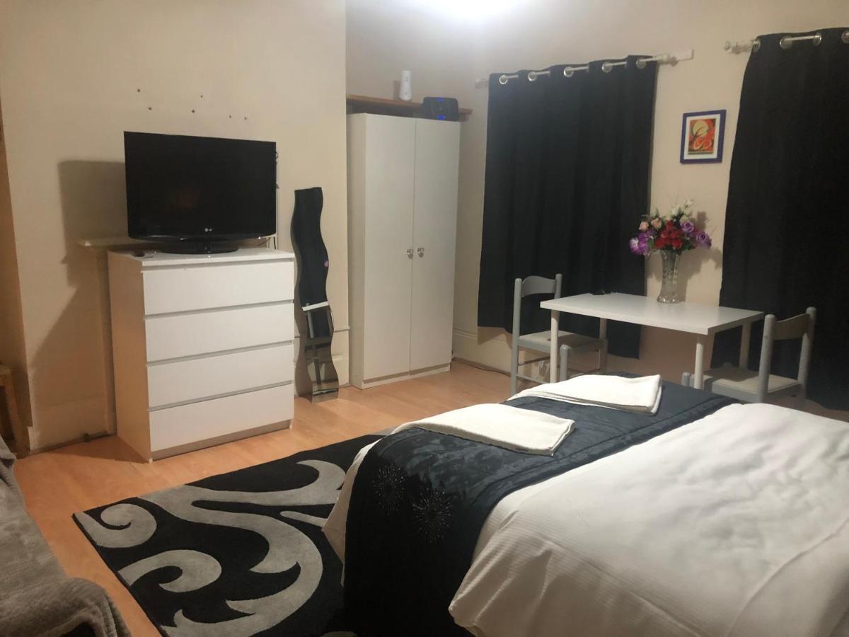 מלון לונדון Oyo 94 Bricklane Studio Flats מראה חיצוני תמונה
